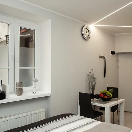 Novel Mini Apartment Warsaw Exterior photo