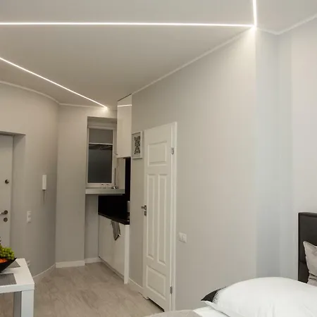 Novel Mini Apartment Warsaw Exterior photo